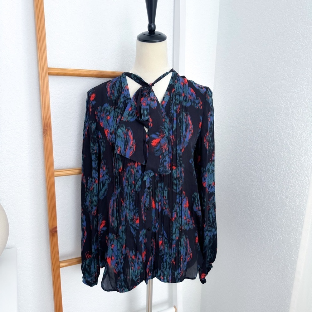 Marchesa Voyage Feather Silk Button Down Blouse Pleated Top Neck Tie